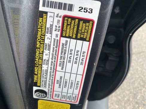 Used 2020 Toyota Tacoma TRD Sport image 26