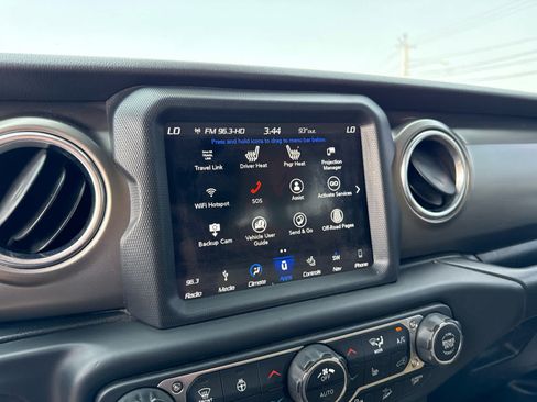Used 2019 Jeep Wrangler Unlimited Rubicon AWD/4WD image 15