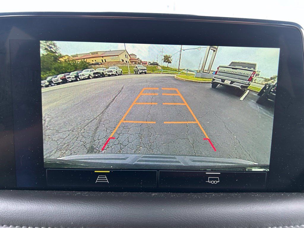 Used 2024 Chevrolet Suburban LT AWD/4WD image 27