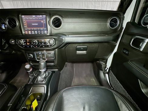 Used 2023 Jeep Wrangler Unlimited Sahara w/ Cold Weather Group image 24