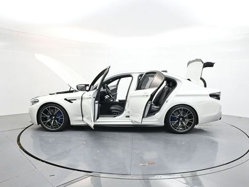 Used 2019 BMW M5 w/ Executive Package image 40