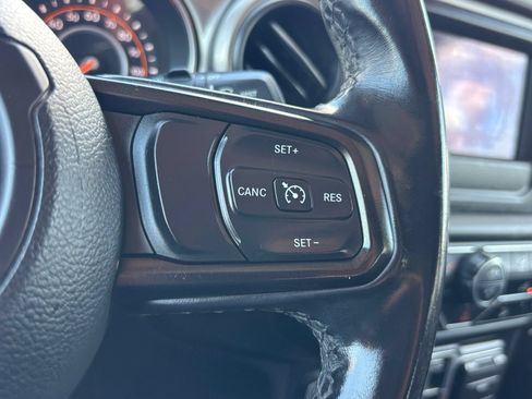 Used 2019 Jeep Wrangler Unlimited Sport S AWD/4WD image 23