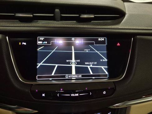 Used 2018 Cadillac XT5 Luxury w/ Driver Awareness Package AWD/4WD image 20