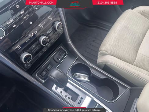 Used 2019 Subaru Ascent Premium image 12