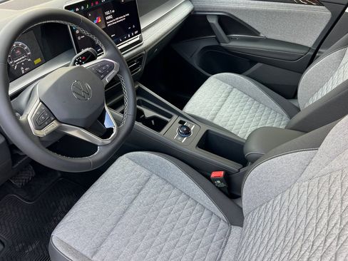 New 2026 Volkswagen Tiguan S image 10