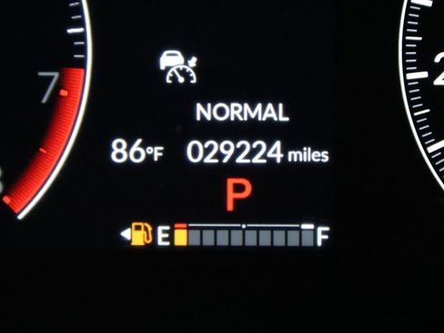 Used 2025 Honda Odyssey Touring image 15
