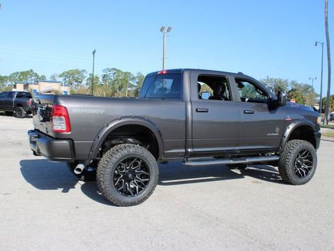 Used 2024 RAM 2500 Big Horn w/ Sport Appearance Package image 12