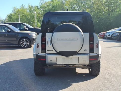 Used 2020 Land Rover Defender 110 First Edition AWD/4WD image 6