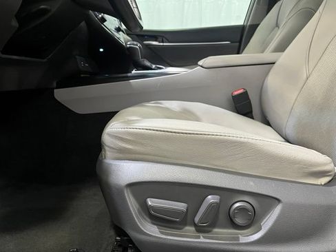 Certified 2018 Toyota Camry XSE w/ Driver Assist Package FWD image 13