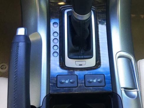 Used 2010 Acura TL FWD image 27
