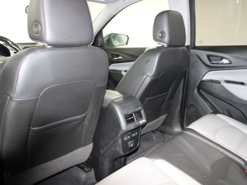 Used 2020 Chevrolet Equinox Premier image 21