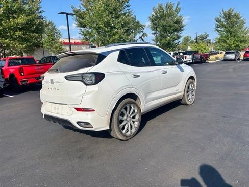 Used 2025 Buick Encore GX Avenir w/ Avenir Technology Package AWD/4WD image 6