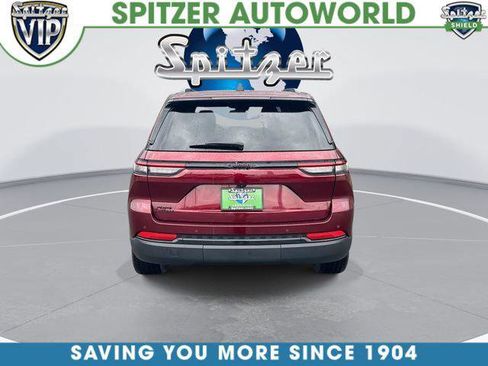 Certified 2024 Jeep Grand Cherokee Altitude image 8