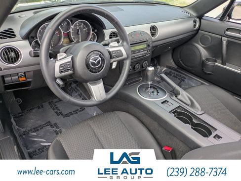 Used 2007 MAZDA MX-5 Miata Touring w/ Appearance Pkg RWD image 15