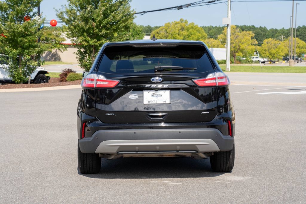 Used 2024 Ford Edge SEL AWD/4WD image 6