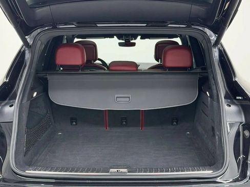 Used 2019 Porsche Cayenne AWD/4WD image 39