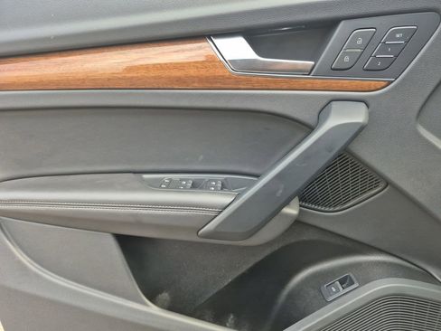 Used 2023 Audi Q5 2.0T Premium Plus image 6