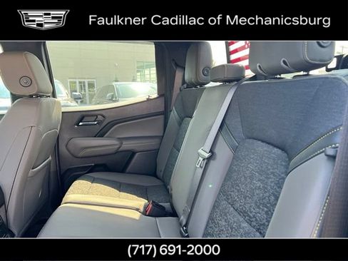 Used 2024 Chevrolet Colorado ZR2 w/ Technology Package AWD/4WD image 18