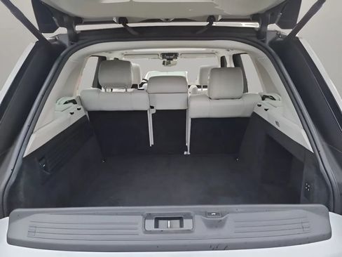 Used 2017 Land Rover Range Rover Supercharged image 19