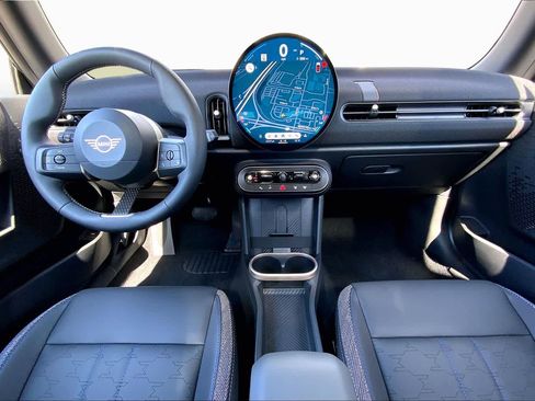 New 2026 MINI Cooper 2-Door Hardtop FWD image 5