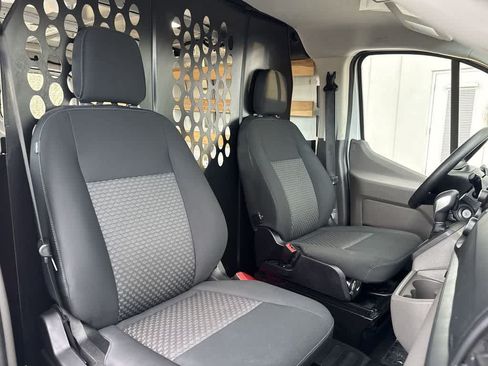 Used 2025 Ford Transit 250 Low Roof w/ Exterior Upgrade Package RWD image 26