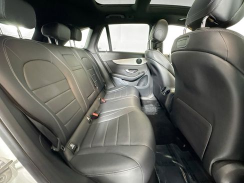 Used 2019 Mercedes-Benz GLC 300 image 26