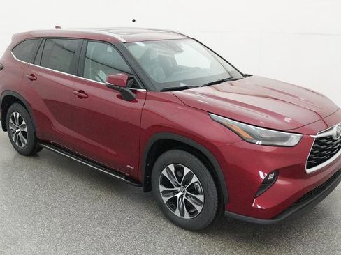 New 2026 Toyota Highlander XLE image 39