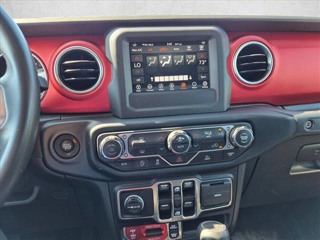 Used 2020 Jeep Gladiator Rubicon w/ LED Lighting Group AWD/4WD image 11