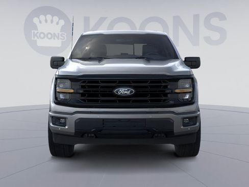New 2026 Ford F150 XLT w/ Equipment Group 302A MID image 8