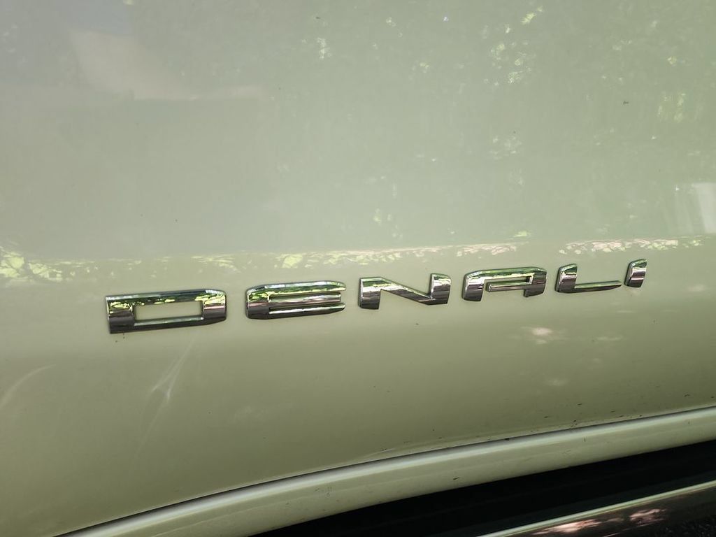 Certified 2024 GMC Sierra 1500 Denali AWD/4WD image 32