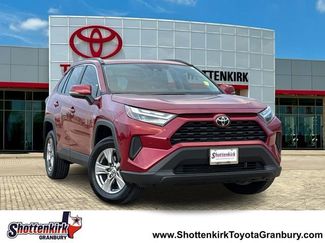 Used 2023 Toyota RAV4 XLE w/ Convenience Package video 1
