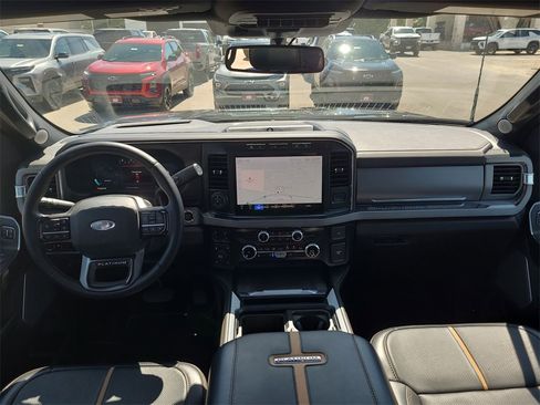 Used 2024 Ford F250 Platinum w/ FX4 Off-Road Package image 21