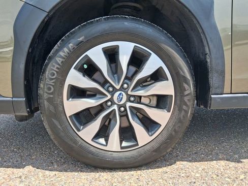 Used 2024 Subaru Outback Touring AWD/4WD image 22