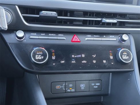 Used 2024 Hyundai Sonata SEL image 19