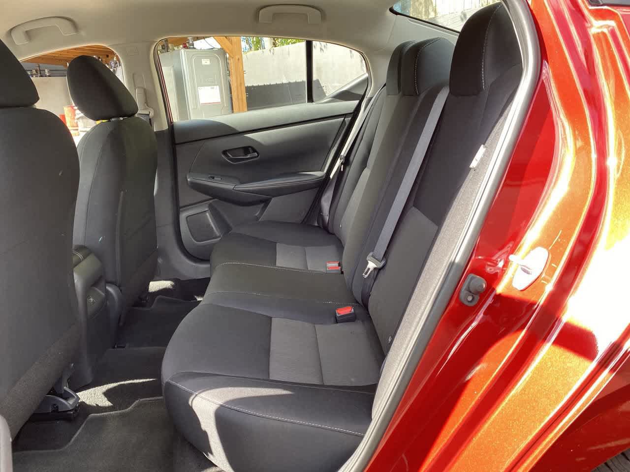 Used 2024 Nissan Sentra SV FWD image 17