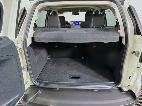 Used 2020 Ford EcoSport SE w/ SE Convenience Package AWD/4WD image 14