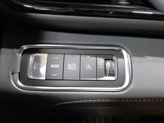 Used 2025 Buick Enclave Preferred FWD image 38