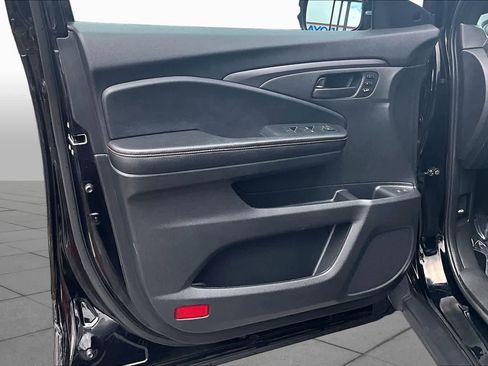 Used 2022 Honda Passport TrailSport image 21