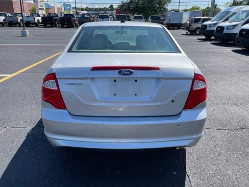 Used 2012 Ford Fusion S FWD image 6