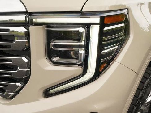 New 2026 GMC Sierra 1500 Denali w/ Denali Reserve Package AWD/4WD image 36