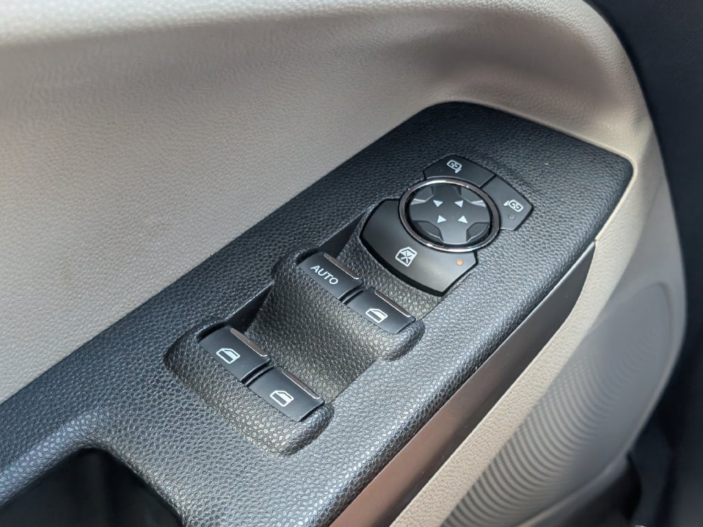Used 2019 Ford EcoSport Titanium AWD/4WD image 11