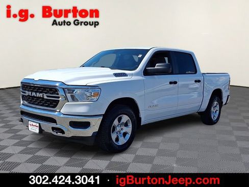 Used 2023 RAM 1500 Big Horn w/ Protection Group AWD/4WD image 3