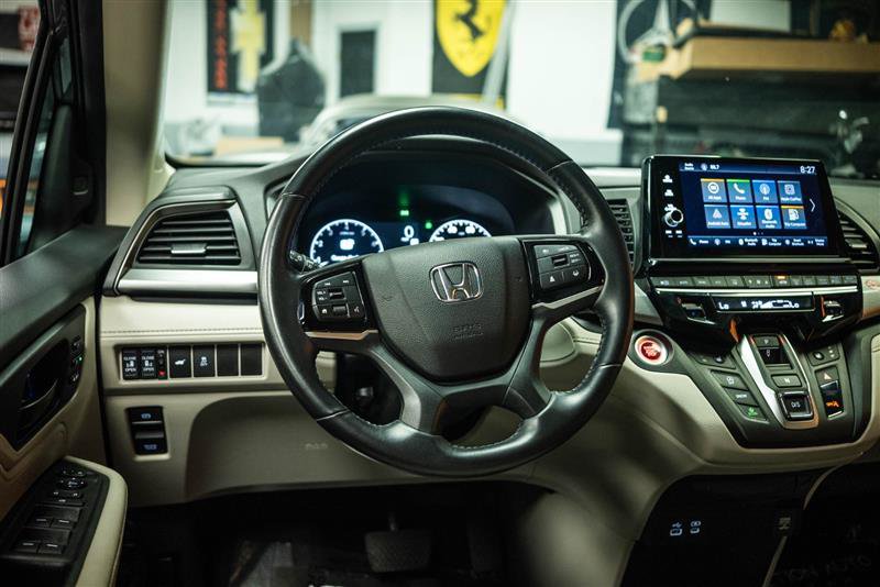 Used 2025 Honda Odyssey Touring image 15