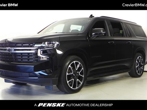 Used 2022 Chevrolet Suburban RST w/ Sport Performance Package AWD/4WD image 1