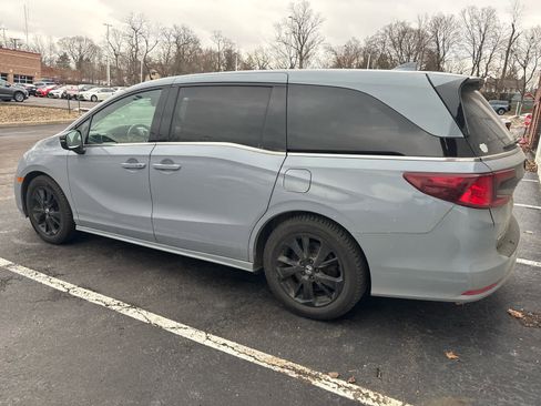 Used 2023 Honda Odyssey Sport image 23