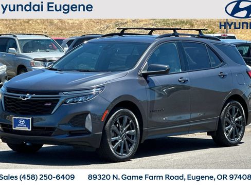 Used 2023 Chevrolet Equinox RS AWD/4WD image 9