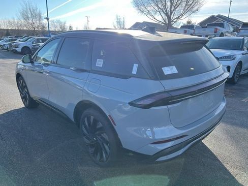 New 2026 Lincoln Nautilus Reserve w/ Jet Appearance Package image 8