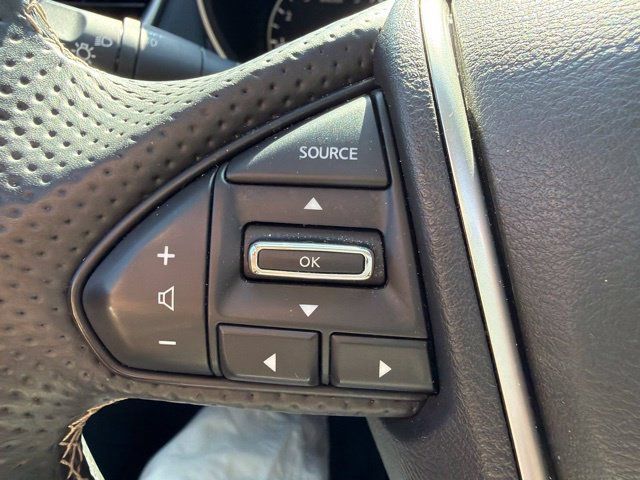 Used 2022 Nissan Maxima Platinum w/ Sport Mat Group FWD image 32