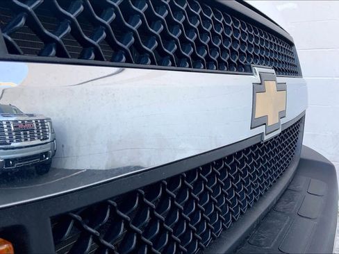 Used 2020 Chevrolet Express 3500 LT w/ LT Preferred Equipment Group image 34