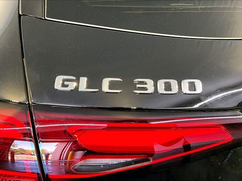 New 2026 Mercedes-Benz GLC 300 4MATIC image 6
